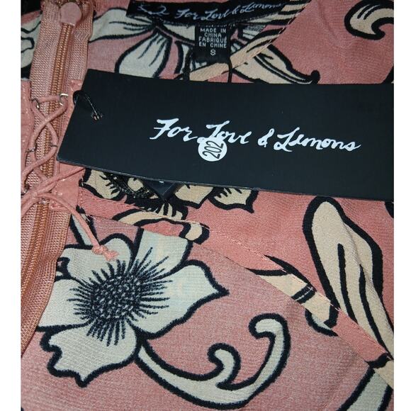 (50% OFF) NWT For Love & Lemons Ayla Laced Up Dress in Pink Print S MSRP $250 - Picture 2 of 8